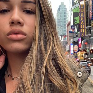 Meet your Posher, Cassia